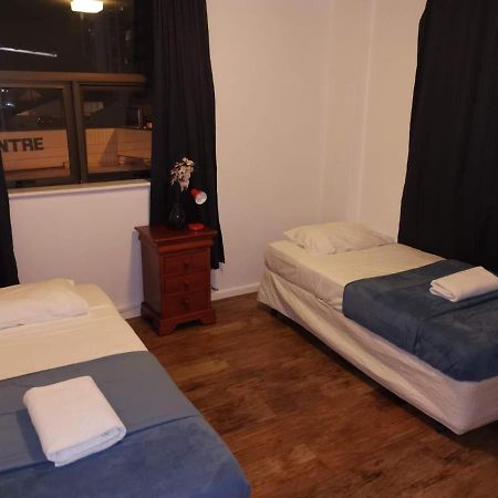Surfers Holiday Apartments Gold Coast Bagian luar foto