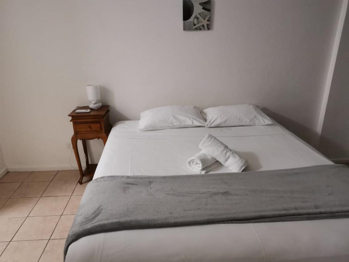 Surfers Holiday Apartments Gold Coast Bagian luar foto