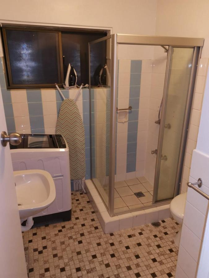 Surfers Holiday Apartments Gold Coast Bagian luar foto